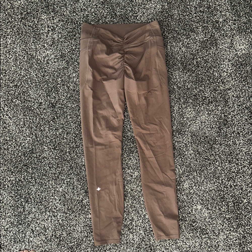 HALARA Tan High-Waisted UltraSculpt Leggings NWT
